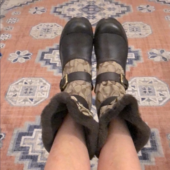 Coach Winter Boots - Picture 2 of 9
